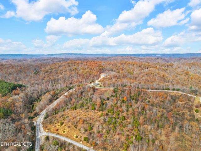 Emerald Pointe Circle, Rockwood, TN 37854