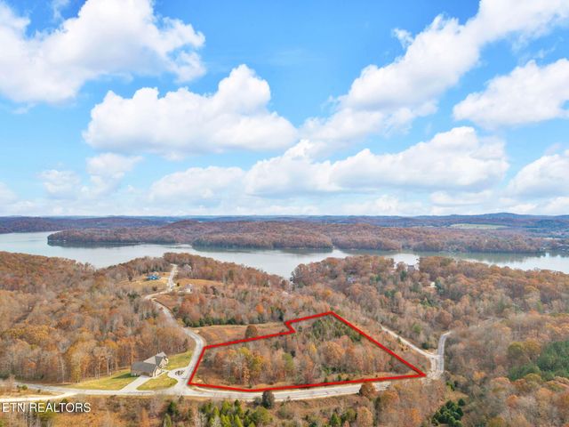 Emerald Pointe Circle, Rockwood, TN 37854