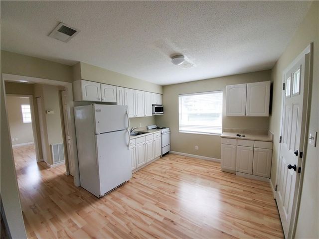 919 Turtle Cove Lane 1, Vero Beach, FL 32963