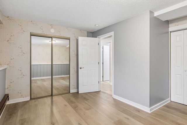 7852 Rimbley Road, Woodbury, MN 55125