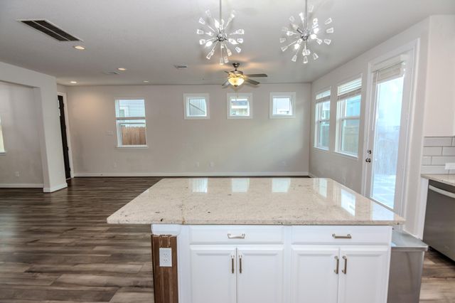 4120 Split Ivy Drive, Houston, TX 77080