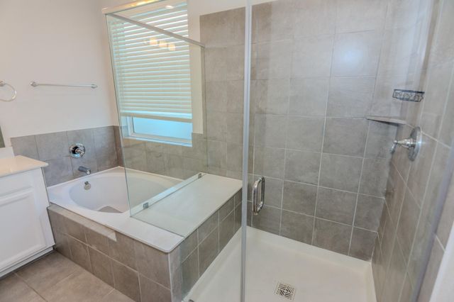 4120 Split Ivy Drive, Houston, TX 77080