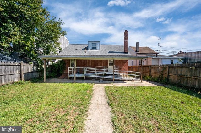 434 MORGANTOWN RD, Reading, PA 19611