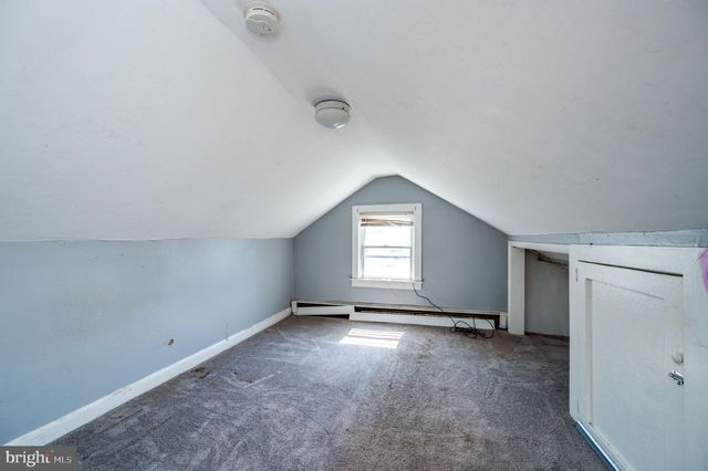 434 MORGANTOWN RD, Reading, PA 19611