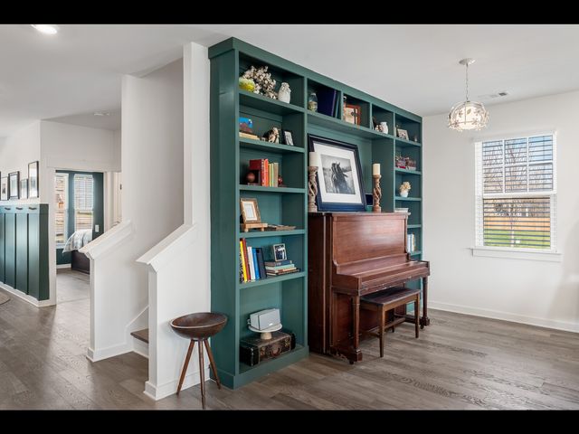 576 Nottingham Ave, Hendersonville, TN 37075