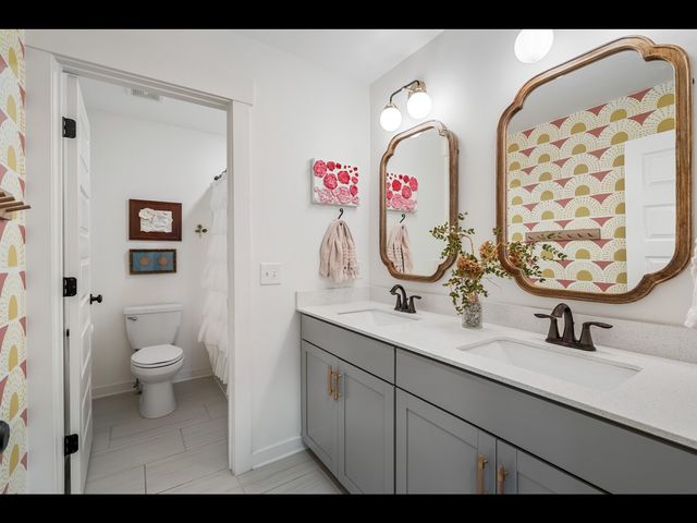 576 Nottingham Ave, Hendersonville, TN 37075