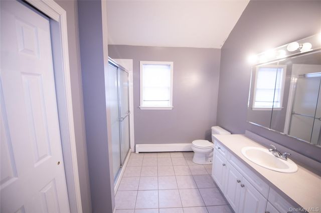 17 Oakley Boulevard, Garnerville, NY 10923