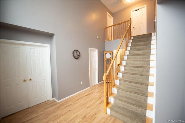 17 Oakley Boulevard, Garnerville, NY 10923