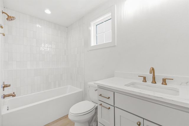 13558 Hudson Farms, Franklin, TX 77859