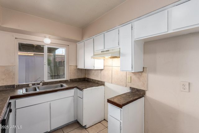 4625 W THOMAS Road 43, Phoenix, AZ 85031