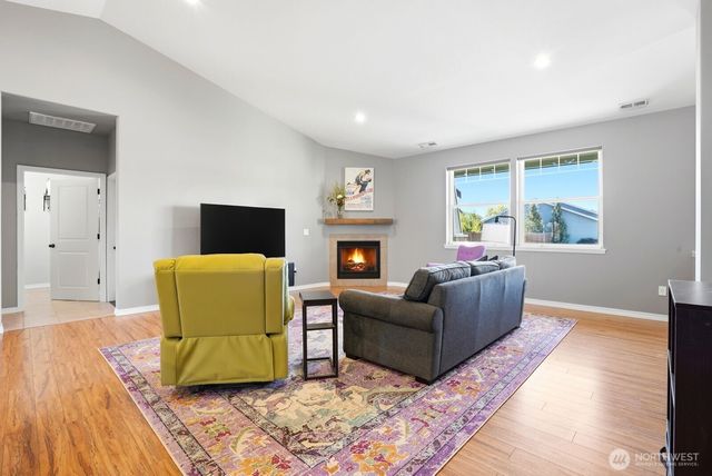 607 W Lilac Way, Ellensburg, WA 98926