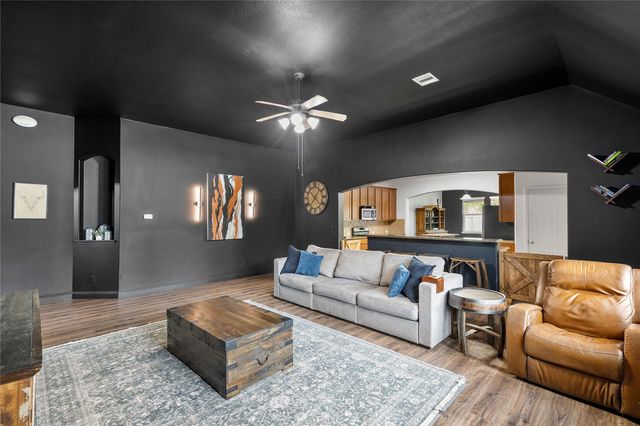 1310 Teebox Court, Crosby, TX 77532