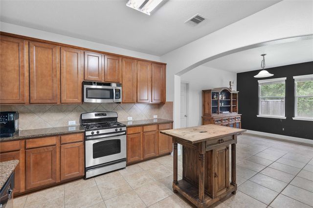 1310 Teebox Court, Crosby, TX 77532