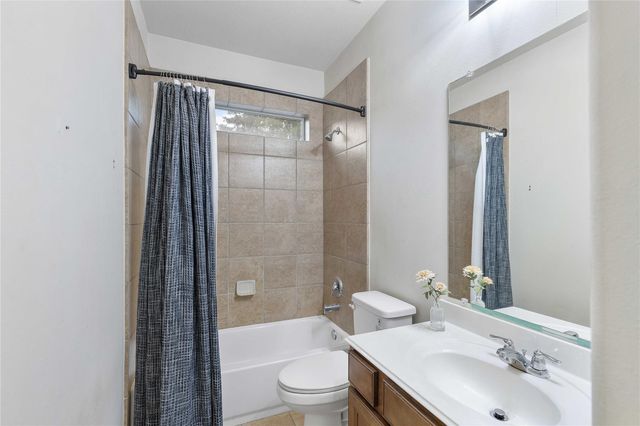 1310 Teebox Court, Crosby, TX 77532