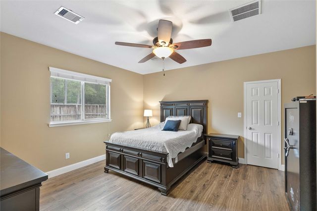1310 Teebox Court, Crosby, TX 77532
