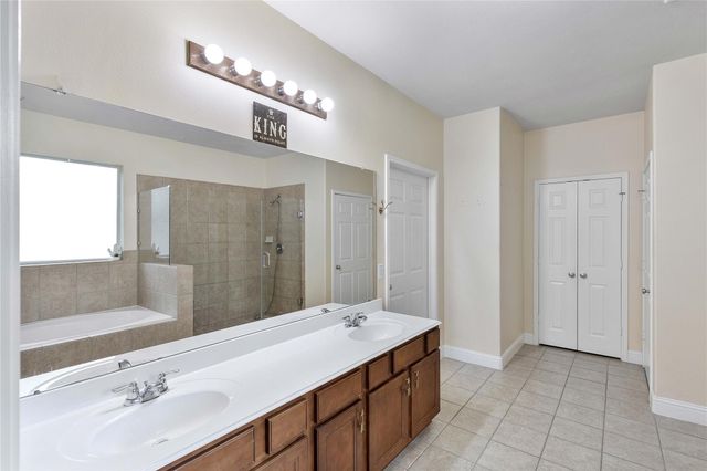 1310 Teebox Court, Crosby, TX 77532