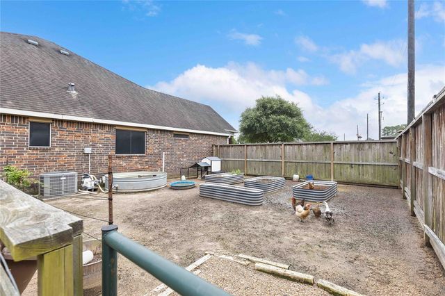 1310 Teebox Court, Crosby, TX 77532