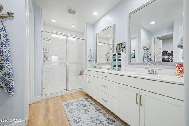 19644 W BADGETT Lane, Litchfield Park, AZ 85340