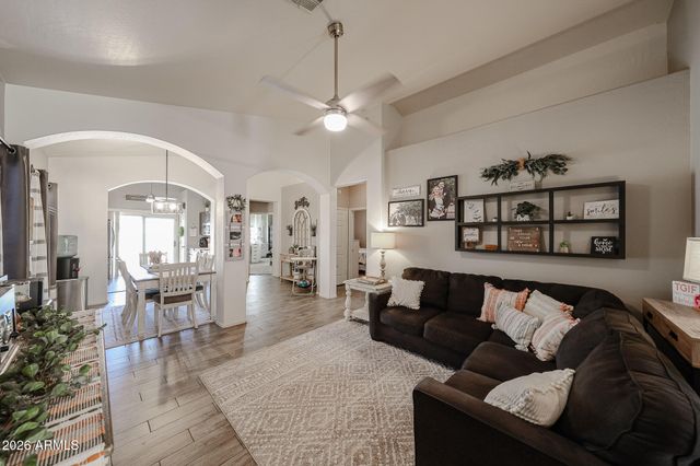 13450 W KEIM Drive, Litchfield Park, AZ 85340