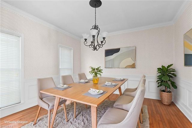 3204 Peninsula Drive, Jamestown, NC 27282