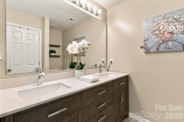 4214 Lawrence Daniel Drive, Matthews, NC 28104