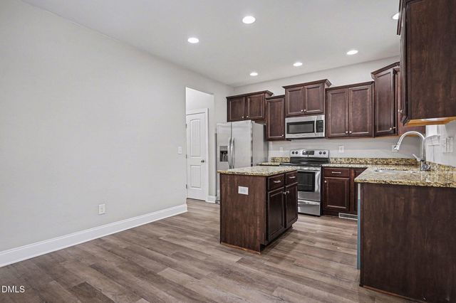 201 Phillips Ridge Lane, Goldsboro, NC 27530