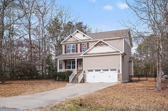 201 Phillips Ridge Lane, Goldsboro, NC 27530