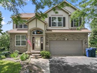 501 Blackstone Court, Lake Villa, IL 60046