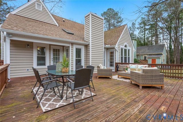 3708 Muirfield Green Dr, Midlothian, VA 23112