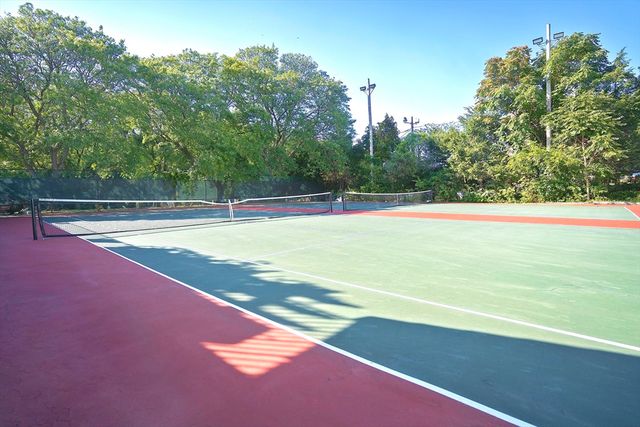 71 Presidential Dr 1, Quincy, MA 02169