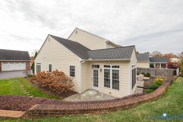 10108 Forrest Patch Dr, Mechanicsville, VA 23116
