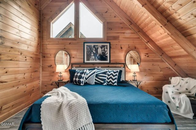 2010 Cougar Crossing Way, Sevierville, TN 37876