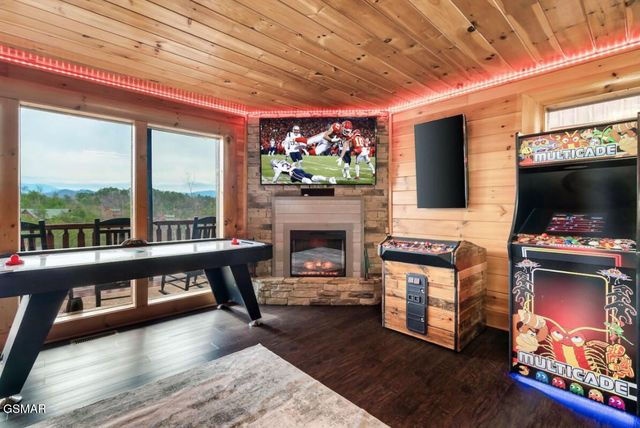 2010 Cougar Crossing Way, Sevierville, TN 37876