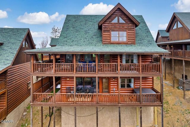 2010 Cougar Crossing Way, Sevierville, TN 37876