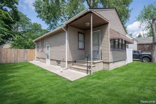 785 Kenilworth Avenue, Pontiac, MI 48340