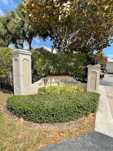 8601 SW 68th Ct 4, Pinecrest, FL 33156