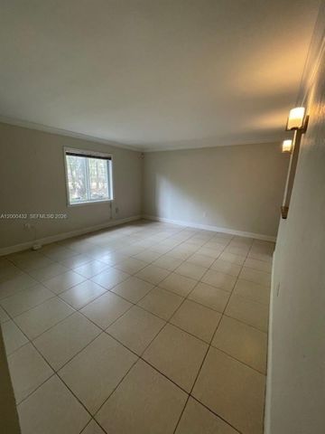 8601 SW 68th Ct 4, Pinecrest, FL 33156