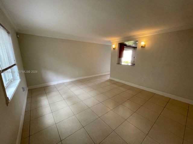 8601 SW 68th Ct 4, Pinecrest, FL 33156