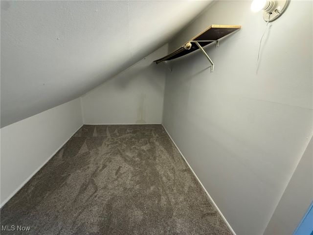 916 Oak Street NW, New Philadelphia, OH 44663