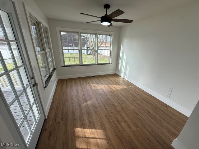 916 Oak Street NW, New Philadelphia, OH 44663