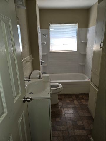 3609 Edgebrook Drive, Mesquite, TX 75150
