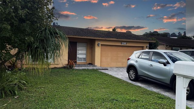 9820 NW 24th St, Coral Springs, FL 33065