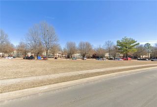 333 N Dixieland Road, Lowell, AR 72745