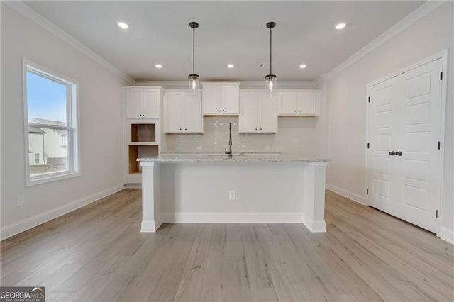 1762 Dover Creek Lane, Lawrenceville, GA 30045