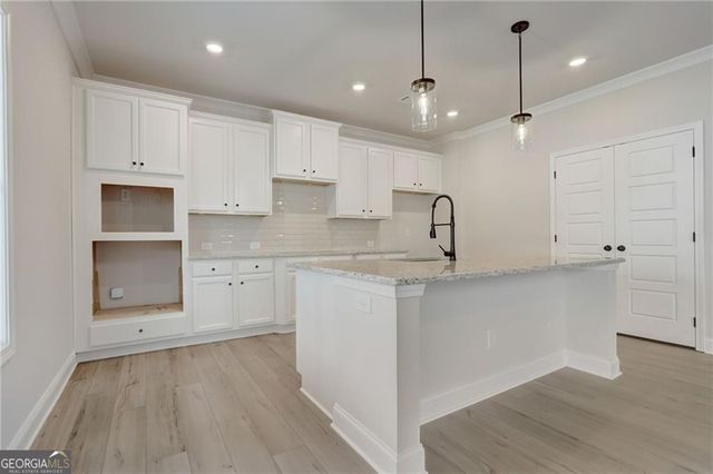 1762 Dover Creek Lane, Lawrenceville, GA 30045