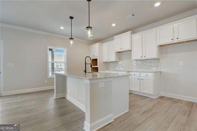 1762 Dover Creek Lane, Lawrenceville, GA 30045
