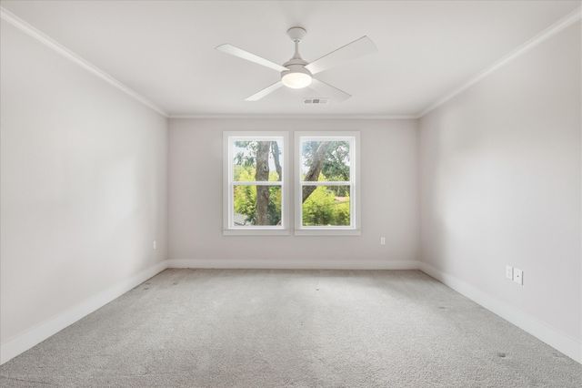1136 Woodlawn Avenue, Dallas, TX 75208
