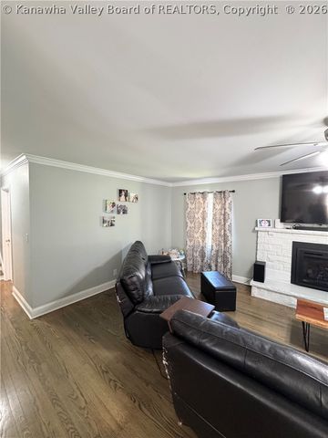 1302 Alva Drive, Charleston, WV 25314
