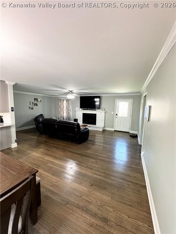 1302 Alva Drive, Charleston, WV 25314