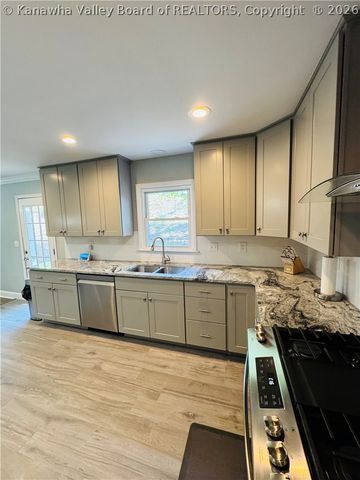 1302 Alva Drive, Charleston, WV 25314